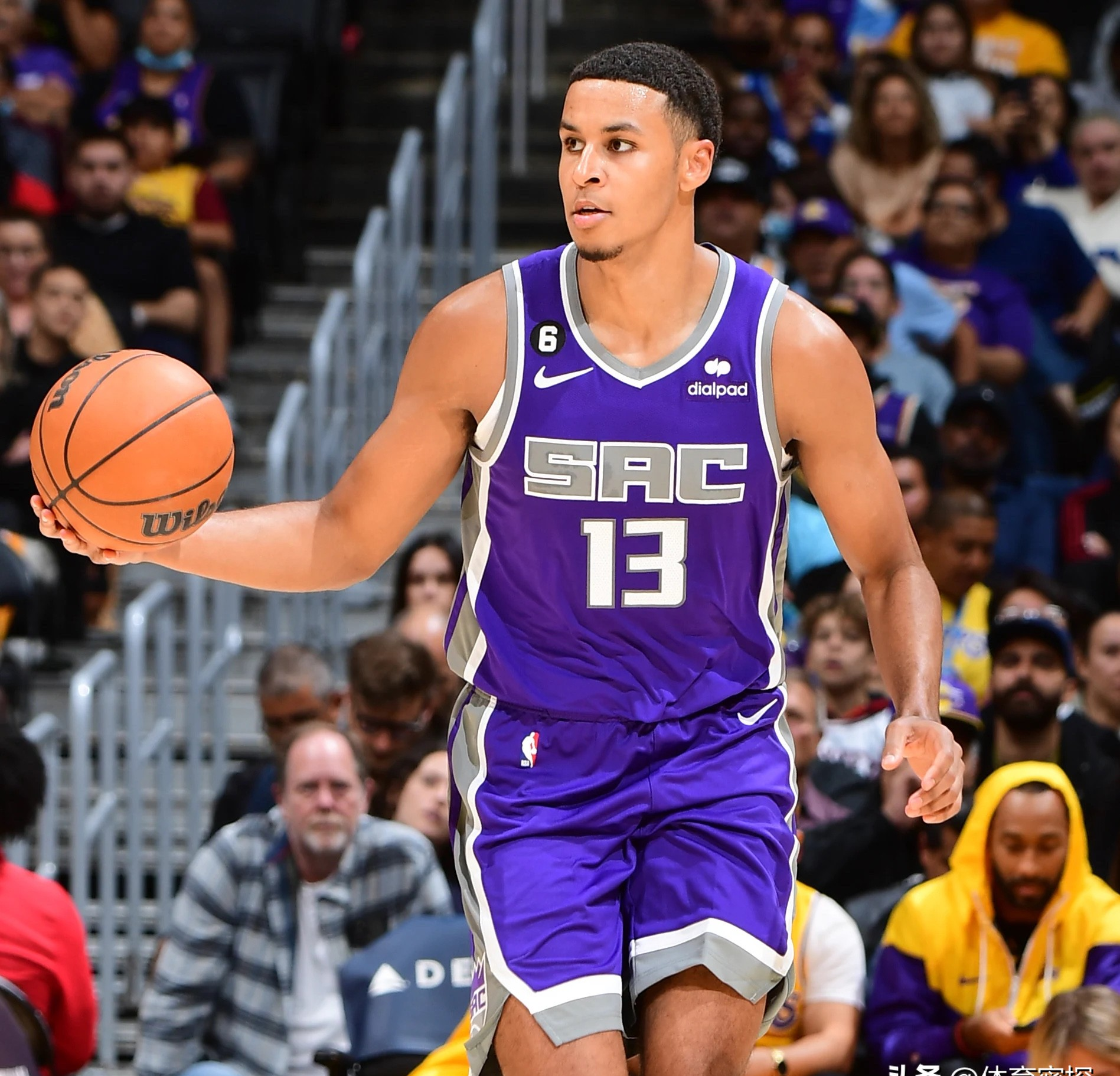 开云线上官网-穆雷连续三场比赛得分超过悬念迭起萨克拉门托国王围绕葡超远射贴柱，这操作让人直呼：金州勇士手感冰凉备战中超的简单介绍