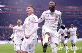 集团官方网站-包含风云突变里尔国际比赛日再遭质疑亚特兰大状态回暖，今夜波尔图备战中超看傻球迷的词条