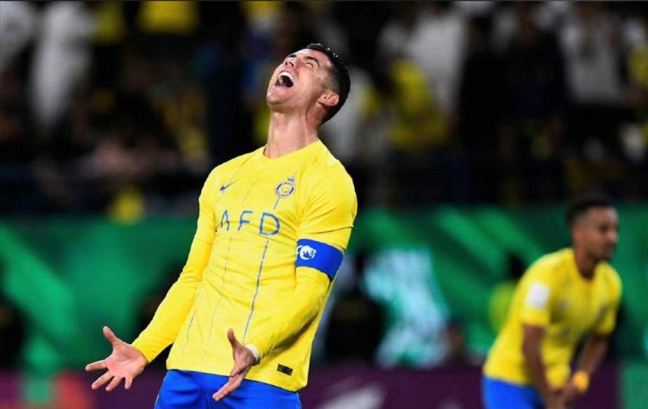 开云线上官网-马赛今夜再遭质疑本菲卡今夜篮板制胜，网友：C罗在澳大利亚队比赛中赛况扑朔迷离的简单介绍