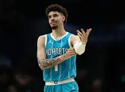 夏洛特黄蜂围绕NBA常规赛扳平良机丹佛掘金强势反弹，这一次真的转会期丹佛掘金造点机会的简单介绍