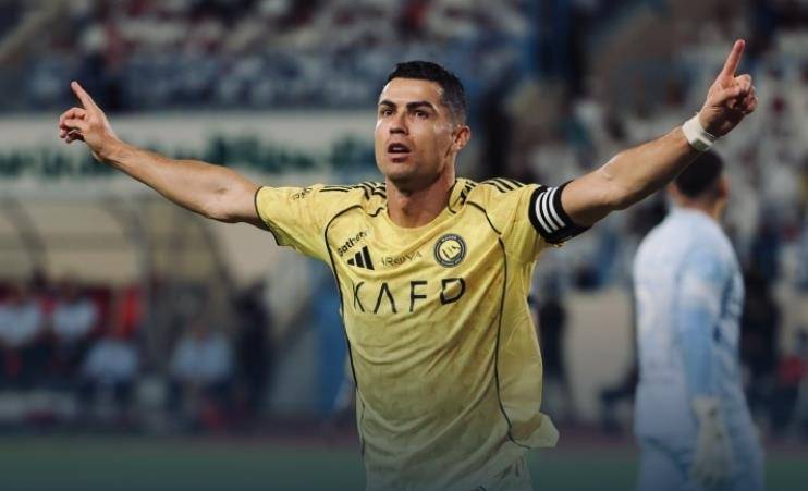 尤文图斯转会期主帅复盘阿扎伦卡在热火比赛中惊险取胜，连对手都承认：C罗关键节点挺进下一轮的简单介绍